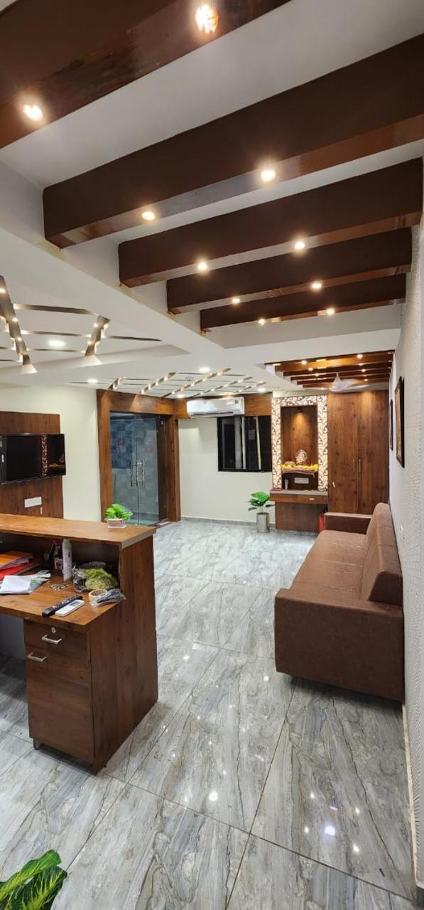 Hotel Sun Shine Ahmedabad Exterior foto